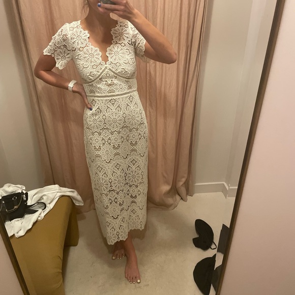 Self-Portrait | Dresses | Ivory Floral Guipure Vneck Midi Dress | Poshmark